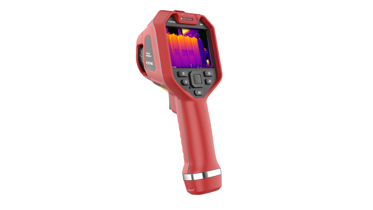 Fotric 326M Thermal Camera 30Hz 384x288 Infrared Pixels 1,202F 3.5-inch TouchScreen 8MP Digital Camera Adjustable Focus